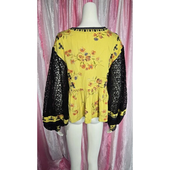 Free People Yellow Black Lace Floral Sequin Textured Bohemian Top Size Medium - Picture 11 of 15